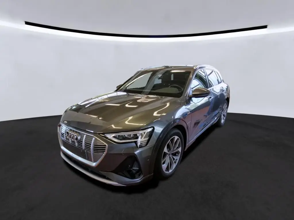 Photo 1 : Audi E-tron 2021 Not specified