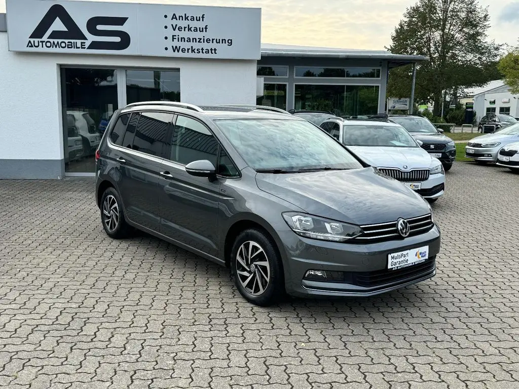 Photo 1 : Volkswagen Touran 2018 Petrol