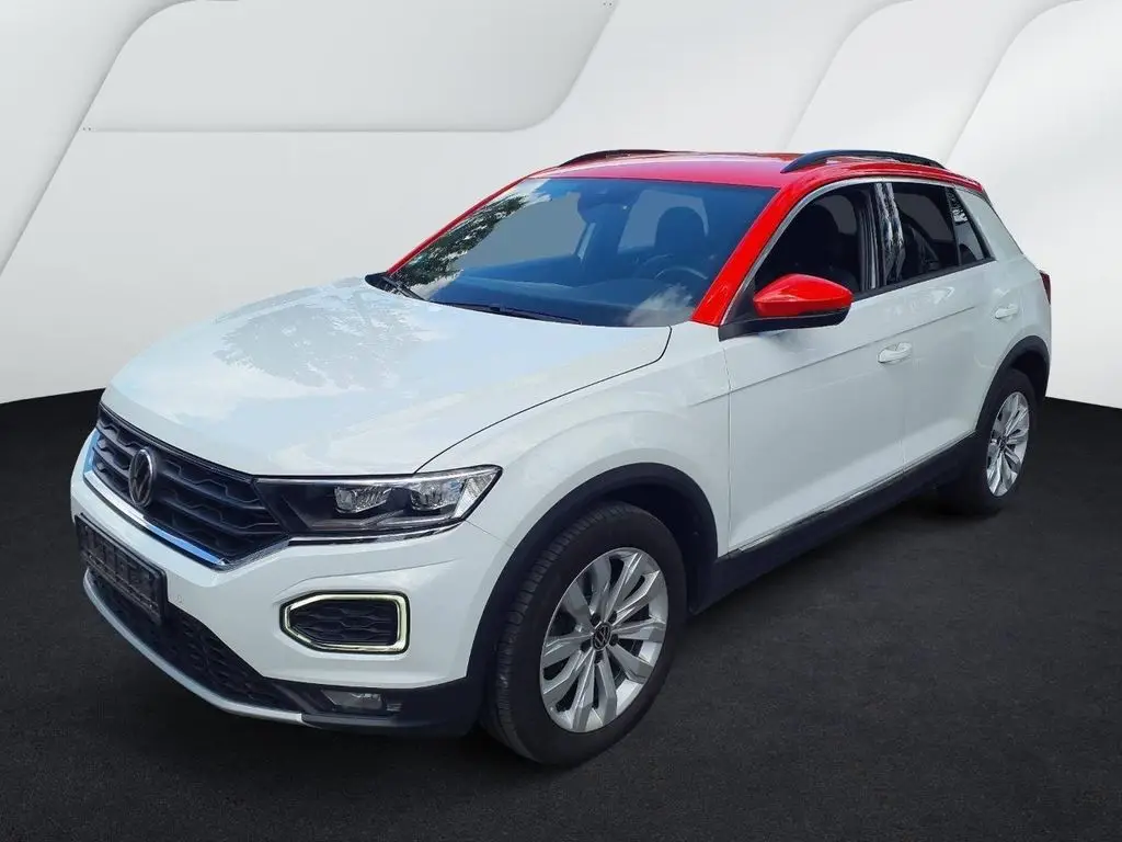 Photo 1 : Volkswagen T-roc 2021 Essence