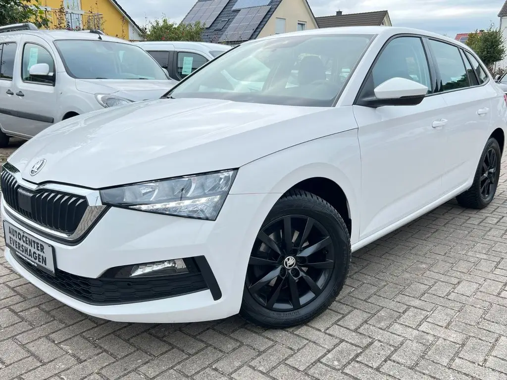 Photo 1 : Skoda Scala 2020 Essence