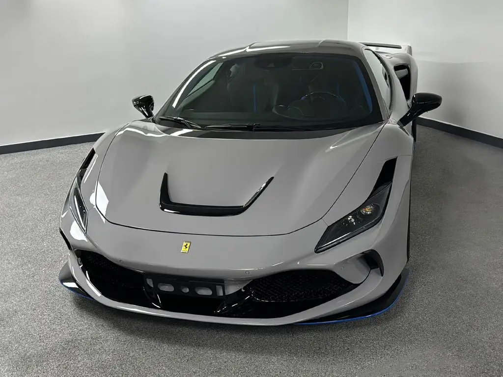 Photo 1 : Ferrari F8 2022 Petrol