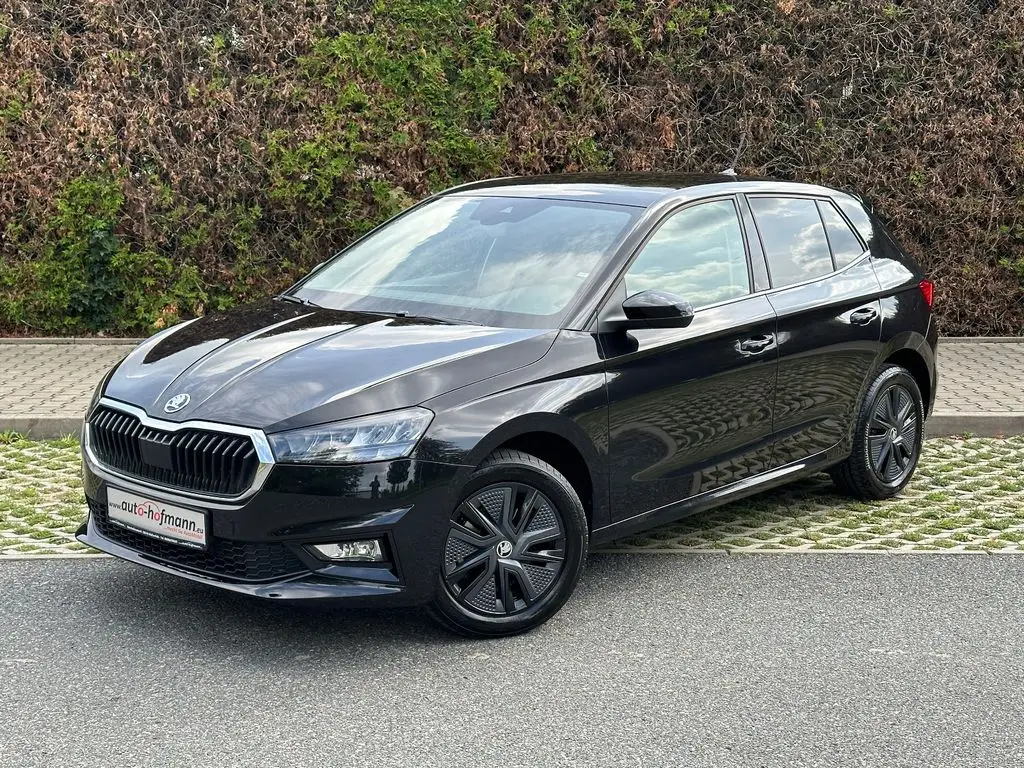 Photo 1 : Skoda Fabia 2023 Essence