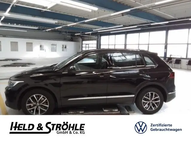 Photo 1 : Volkswagen Tiguan 2024 Petrol