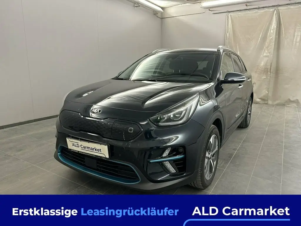 Photo 1 : Kia Niro 2021 Non renseigné