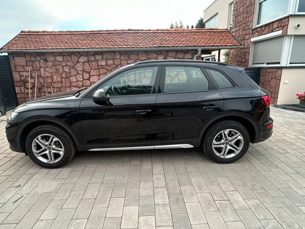 Photo 1 : Audi Q5 2021 Diesel