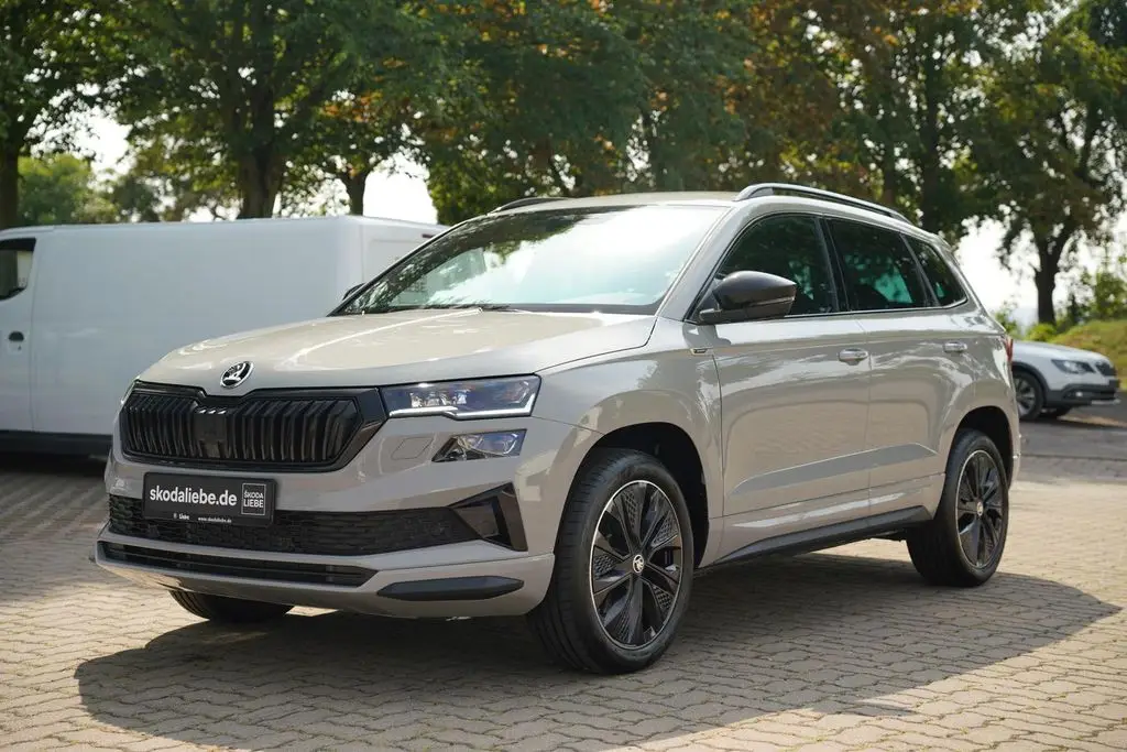 Photo 1 : Skoda Karoq 2024 Essence