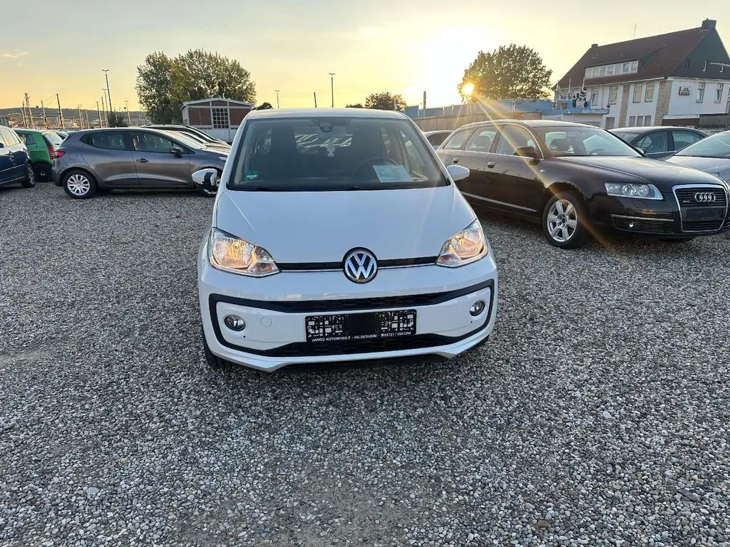 Photo 1 : Volkswagen Up! 2019 Petrol