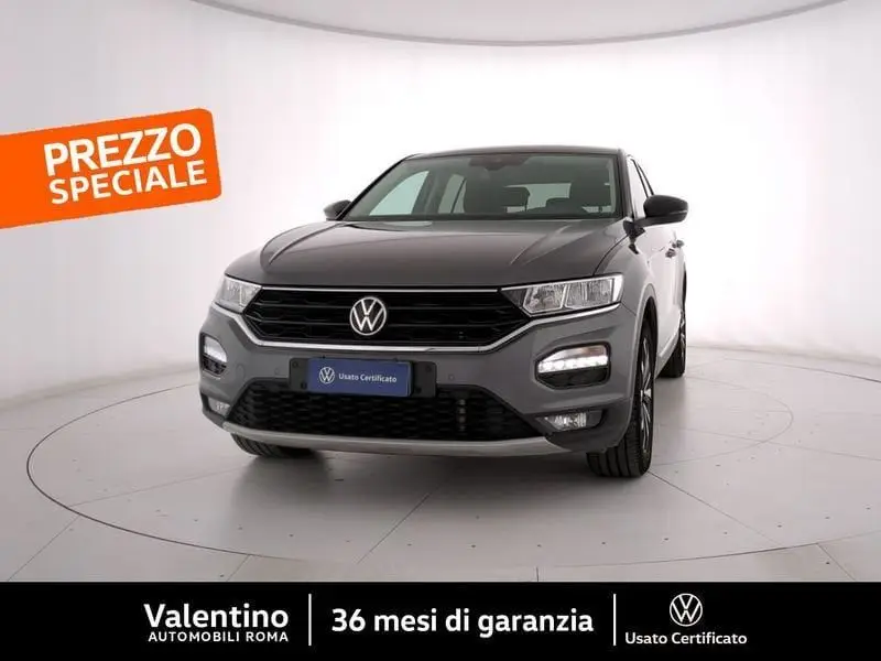 Photo 1 : Volkswagen T-roc 2021 Petrol