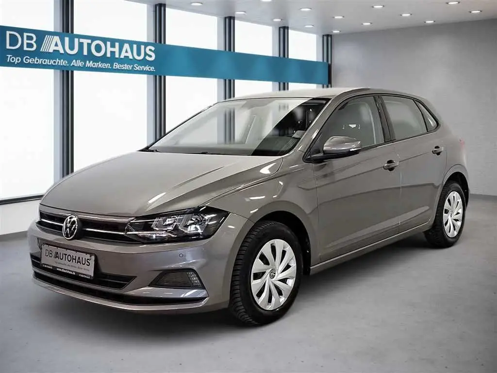 Photo 1 : Volkswagen Polo 2021 Essence