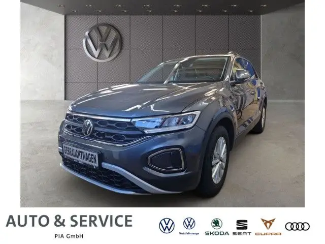 Photo 1 : Volkswagen T-roc 2022 Essence