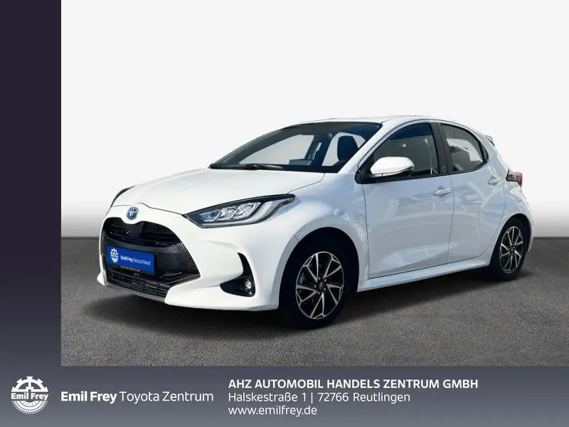 Photo 1 : Toyota Yaris 2022 Petrol