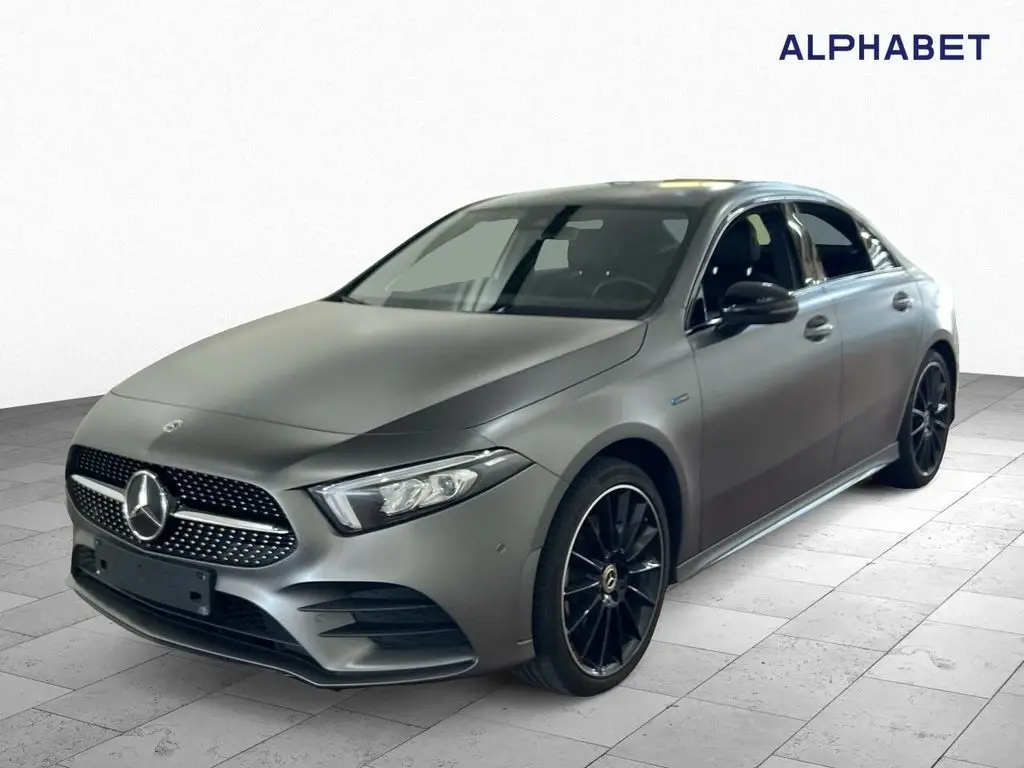 Photo 1 : Mercedes-benz Classe A 2020 Hybride