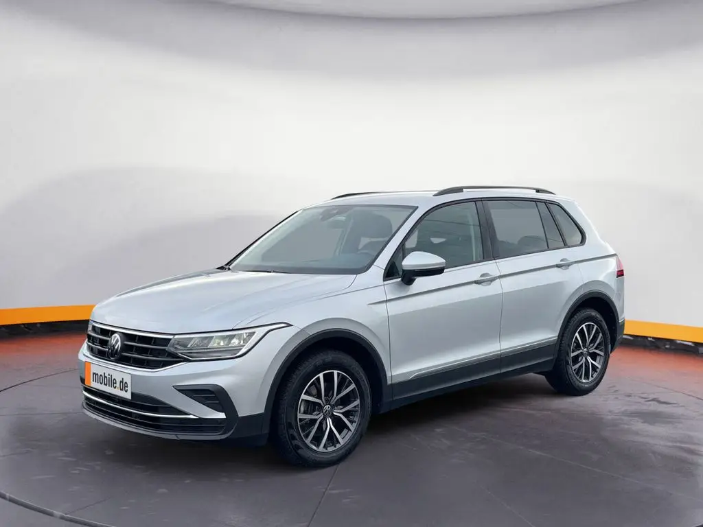 Photo 1 : Volkswagen Tiguan 2024 Essence