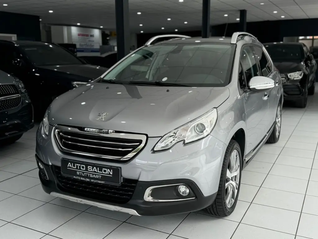 Photo 1 : Peugeot 2008 2016 Essence