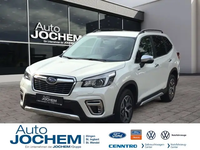 Photo 1 : Subaru Forester 2020 Essence