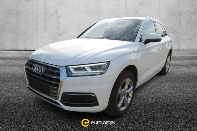 Photo 1 : Audi Q5 2019 Diesel