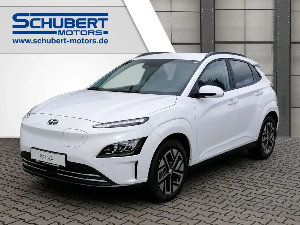 Photo 1 : Hyundai Kona 2023 Non renseigné