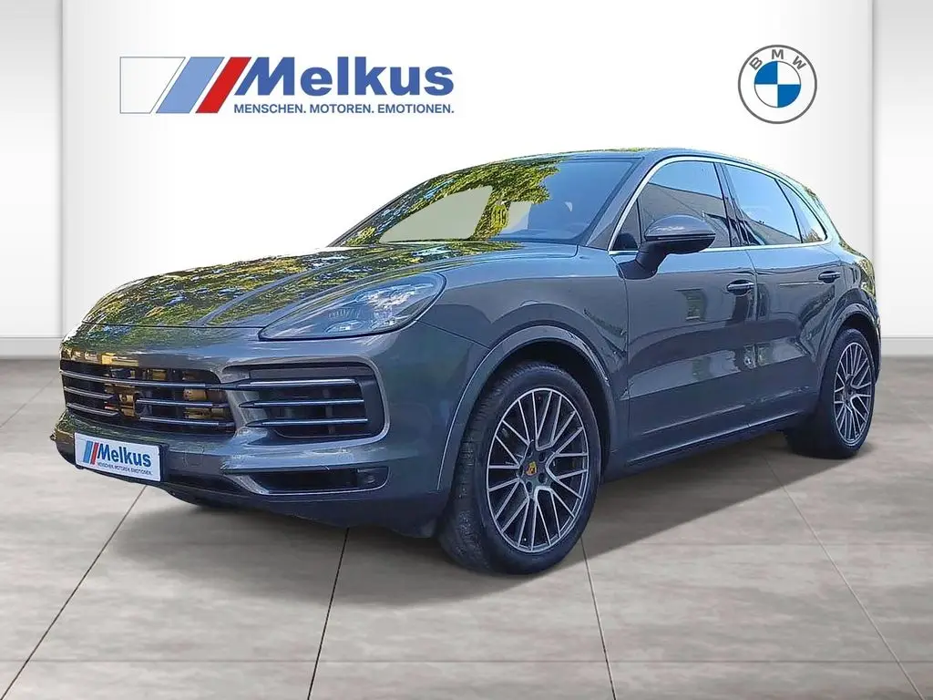 Photo 1 : Porsche Cayenne 2020 Petrol