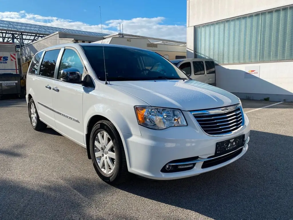 Photo 1 : Chrysler Grand Voyager 2015 LPG