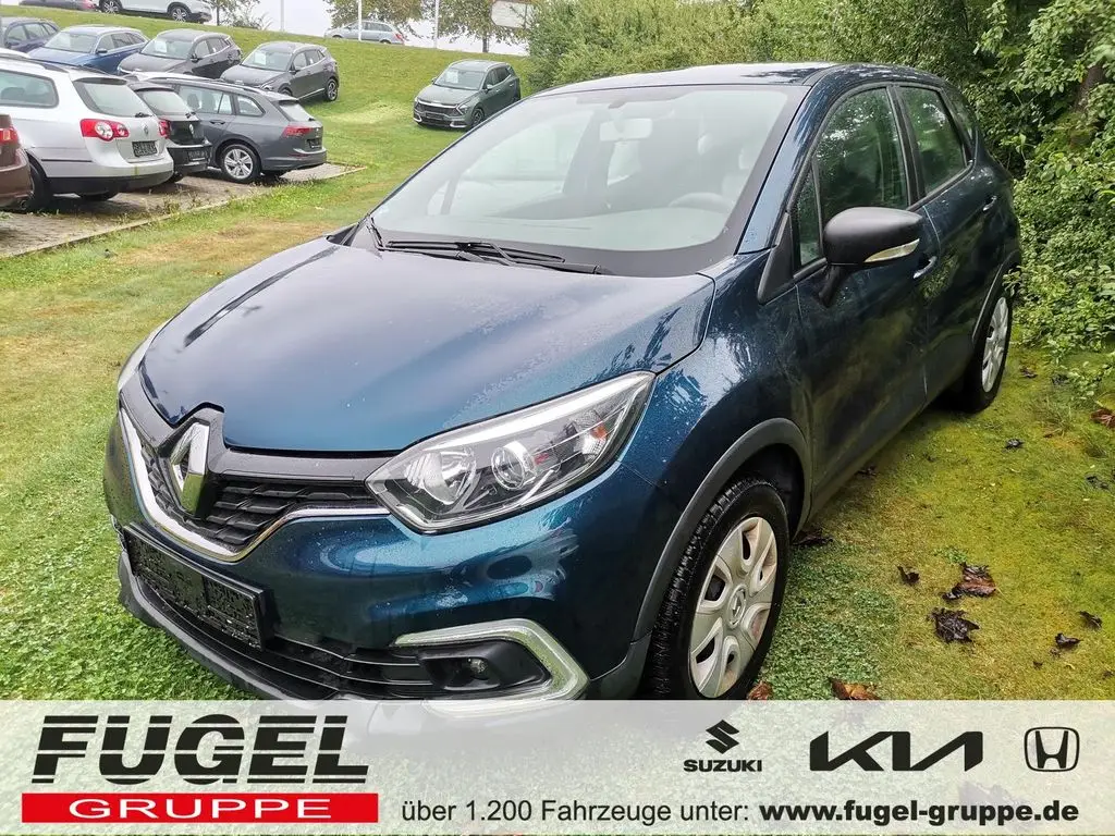 Photo 1 : Renault Captur 2018 Petrol