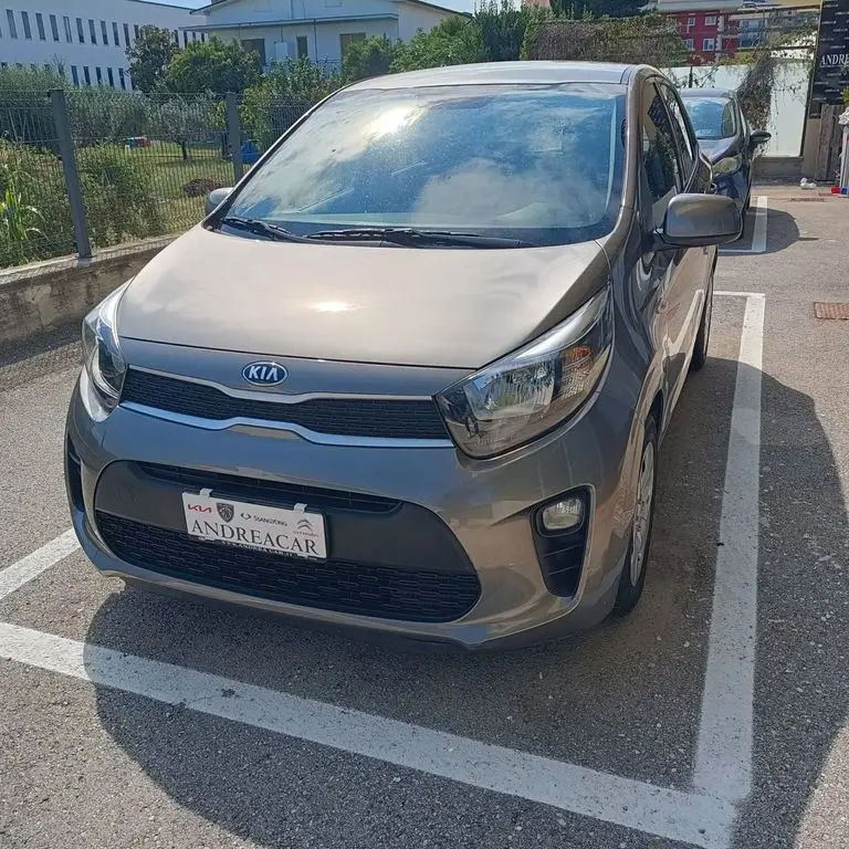 Photo 1 : Kia Picanto 2020 Petrol