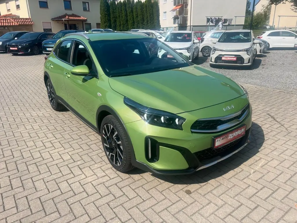 Photo 1 : Kia Xceed 2024 Petrol