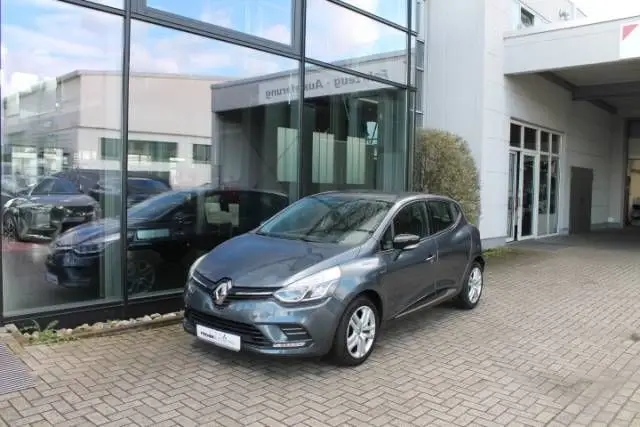 Photo 1 : Renault Clio 2017 Essence