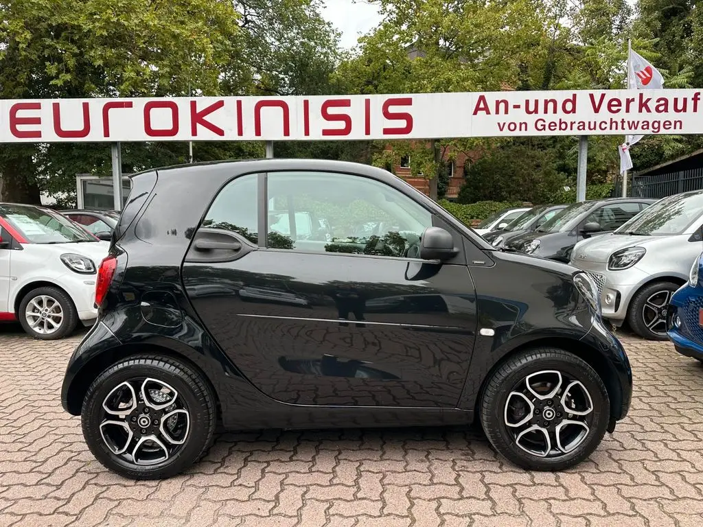 Photo 1 : Smart Fortwo 2019 Petrol