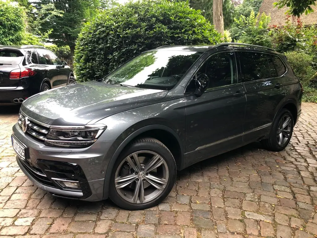 Photo 1 : Volkswagen Tiguan 2020 Diesel