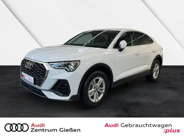 Photo 1 : Audi Q3 2020 Petrol