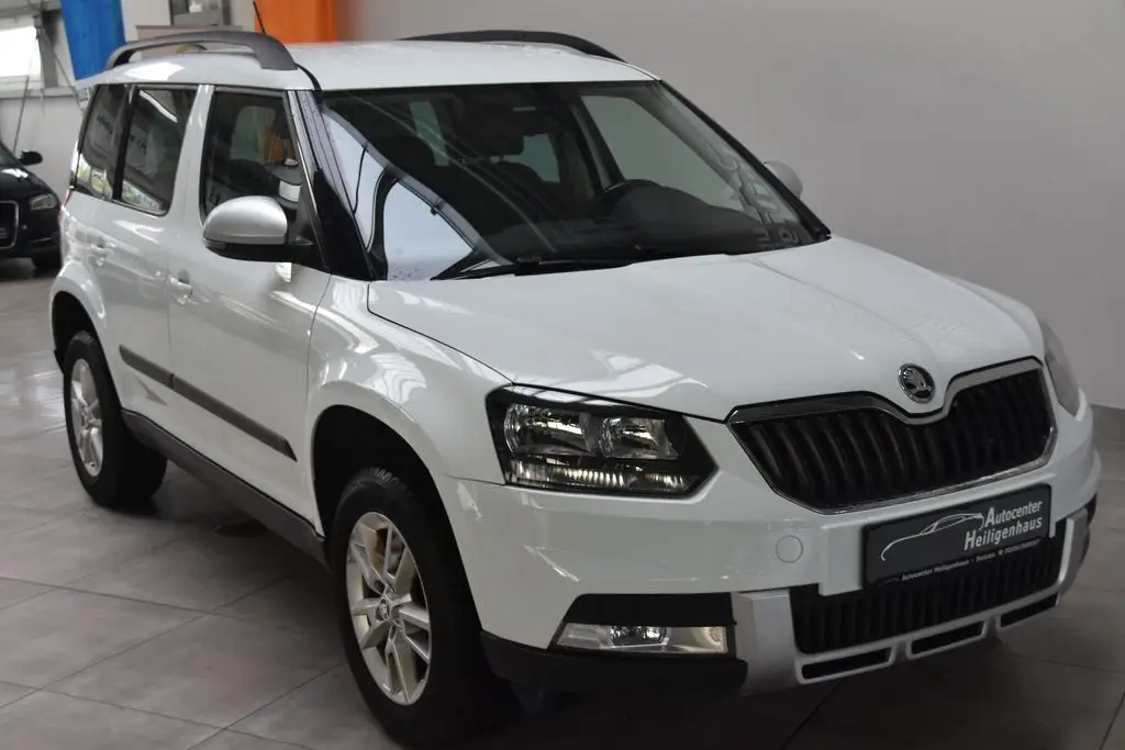 Photo 1 : Skoda Yeti 2016 Petrol