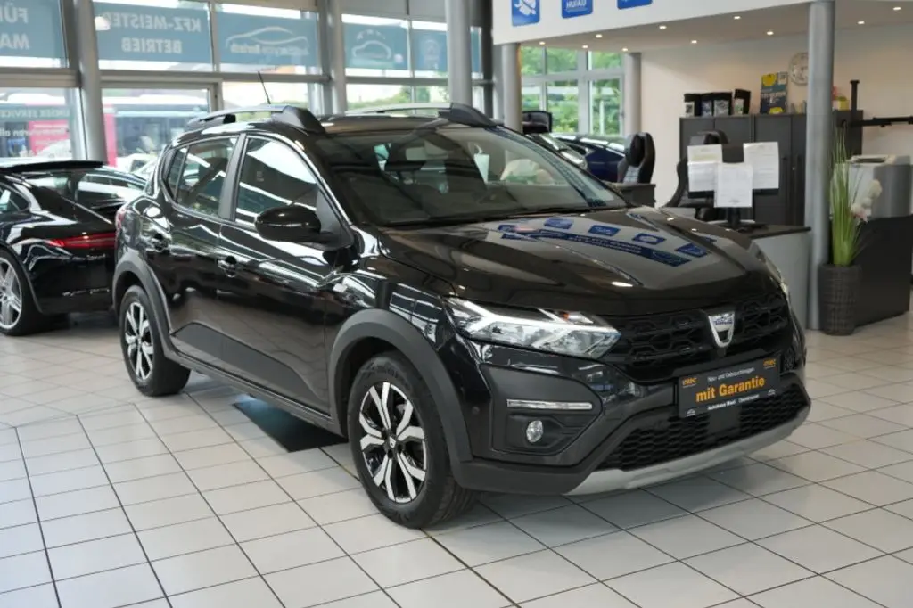 Photo 1 : Dacia Sandero 2021 Petrol