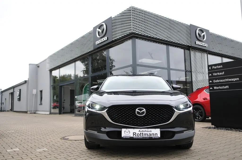 Photo 1 : Mazda Cx-30 2021 Petrol