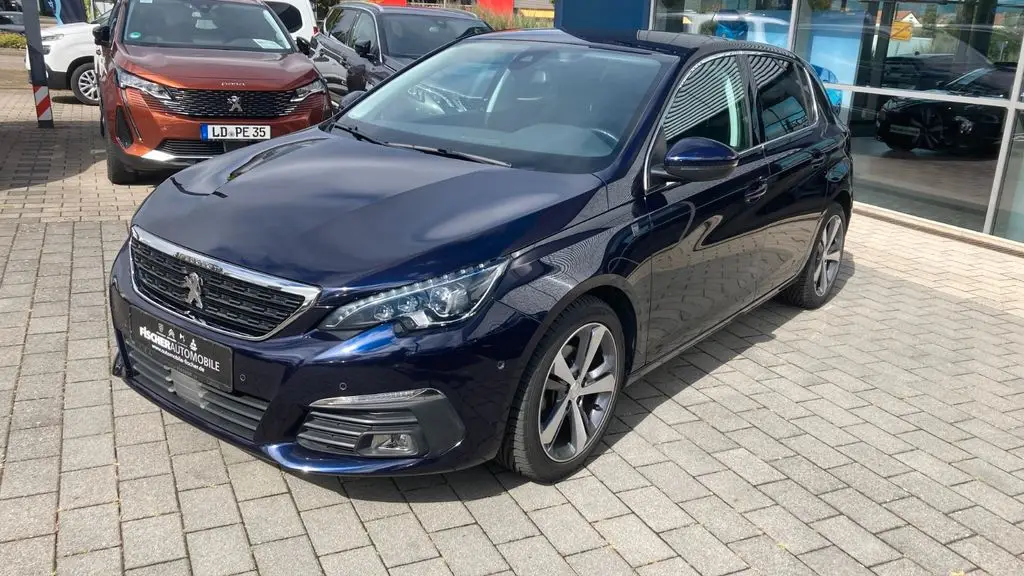 Photo 1 : Peugeot 308 2018 Petrol