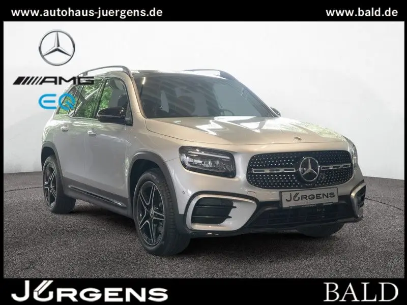 Photo 1 : Mercedes-benz Classe Glb 2024 Petrol