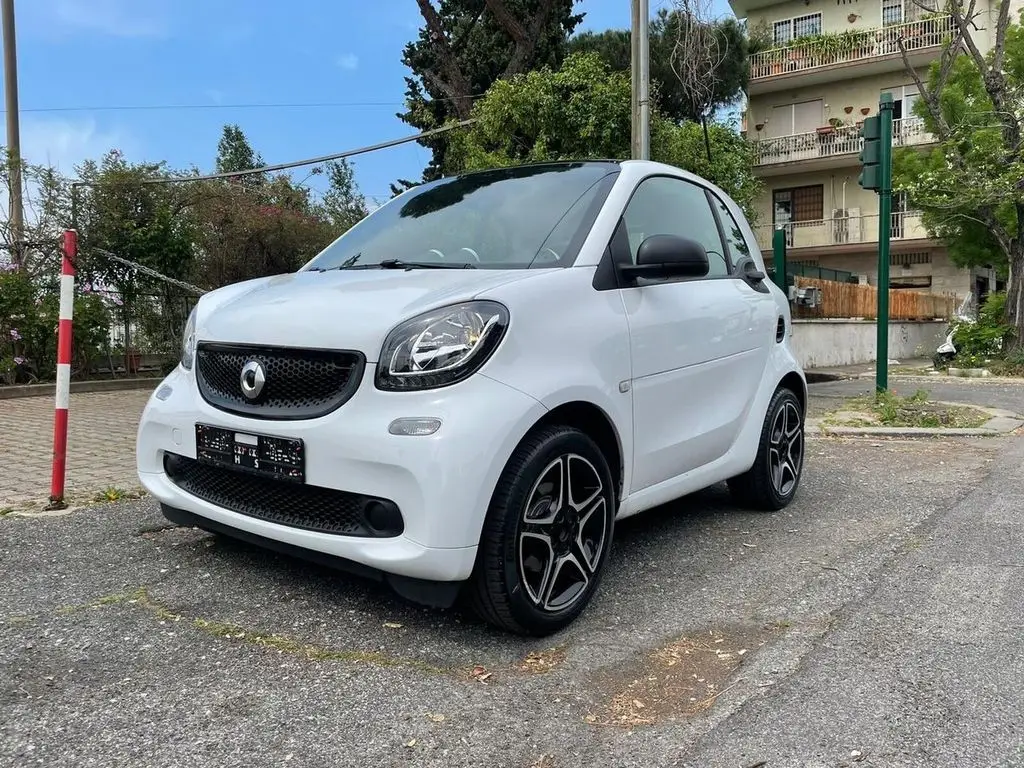 Photo 1 : Smart Fortwo 2019 Essence