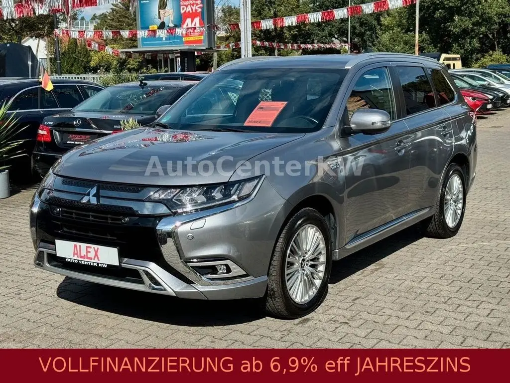 Photo 1 : Mitsubishi Outlander 2018 Hybride