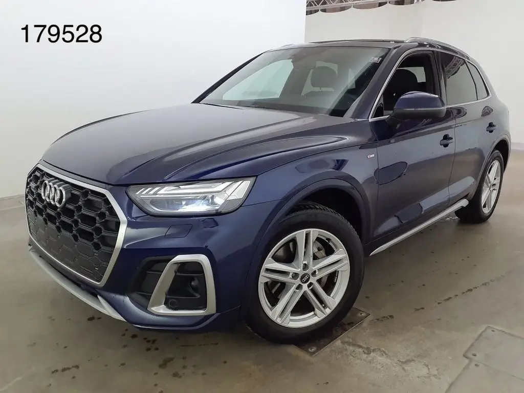 Photo 1 : Audi Q5 2021 Diesel