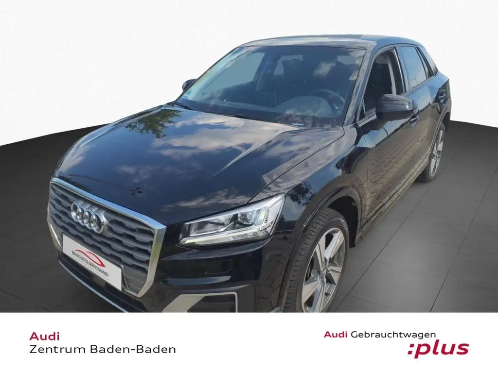 Photo 1 : Audi Q2 2020 Petrol