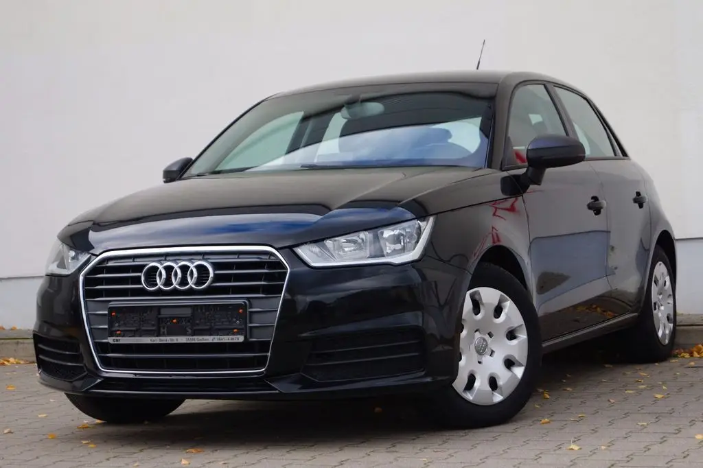 Photo 1 : Audi A1 2017 Petrol