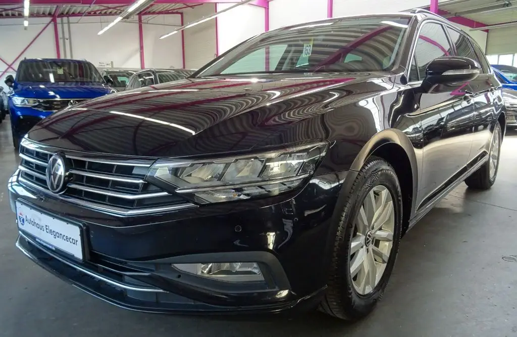 Photo 1 : Volkswagen Passat 2021 Diesel