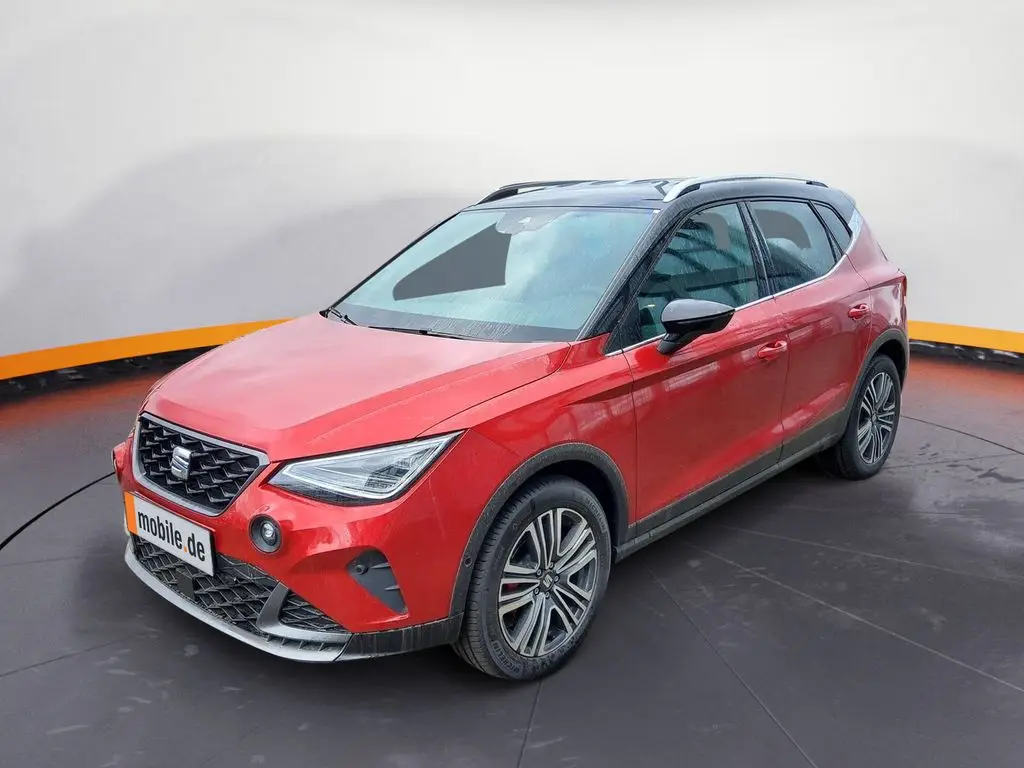 Photo 1 : Seat Arona 2024 Essence