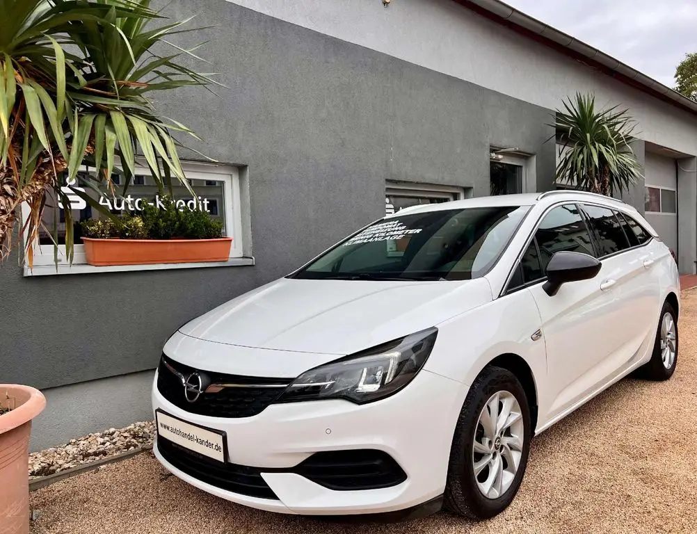 Photo 1 : Opel Astra 2022 Diesel