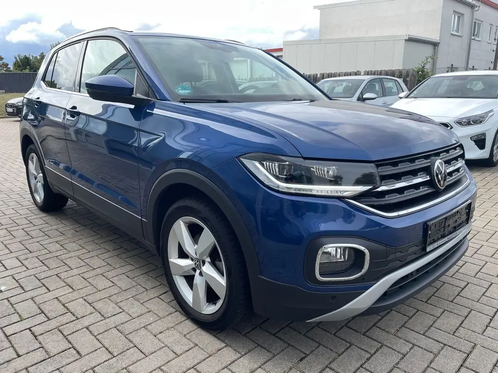 Photo 1 : Volkswagen T-cross 2022 Essence