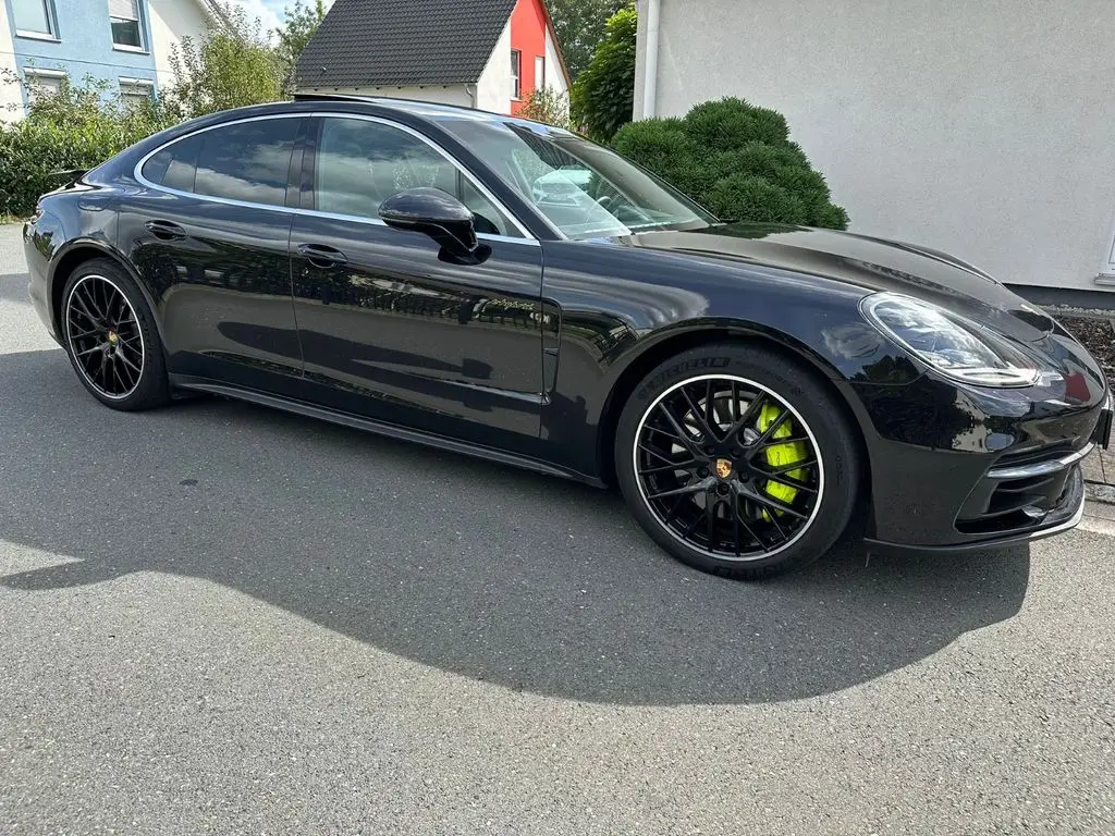 Photo 1 : Porsche Panamera 2019 Hybride