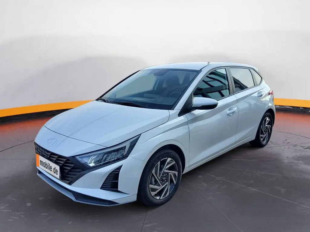 Photo 1 : Hyundai I20 2024 Petrol