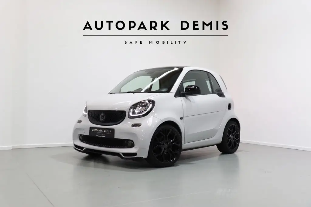 Photo 1 : Smart Fortwo 2017 Petrol