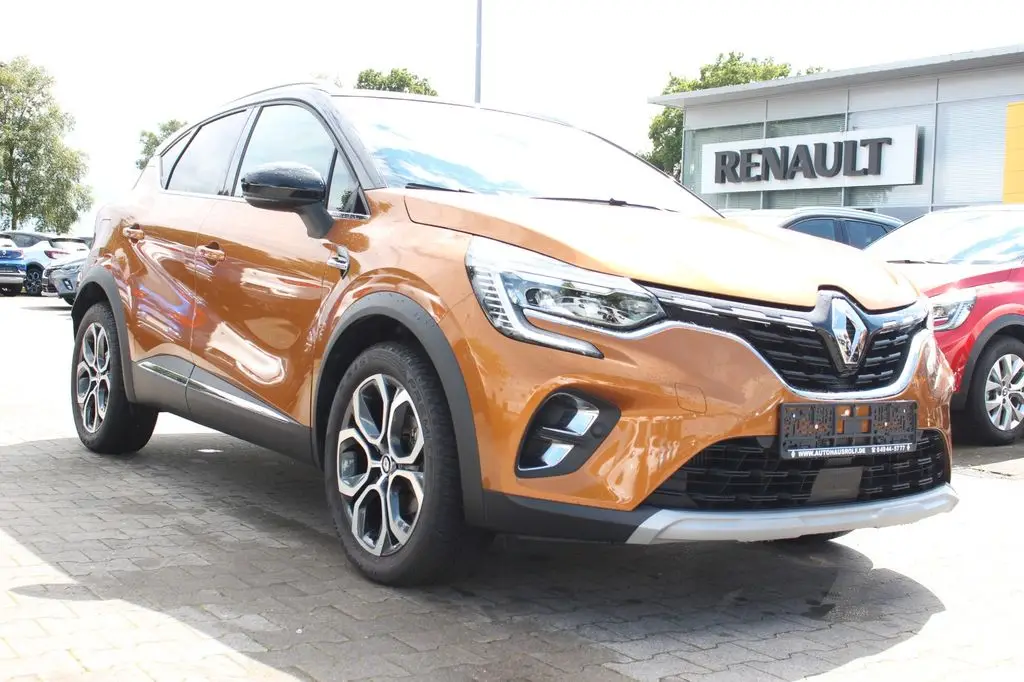 Photo 1 : Renault Captur 2022 Essence