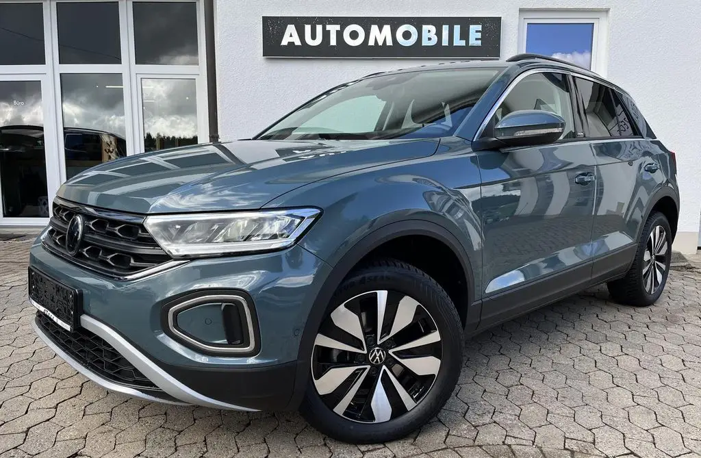 Photo 1 : Volkswagen T-roc 2024 Essence