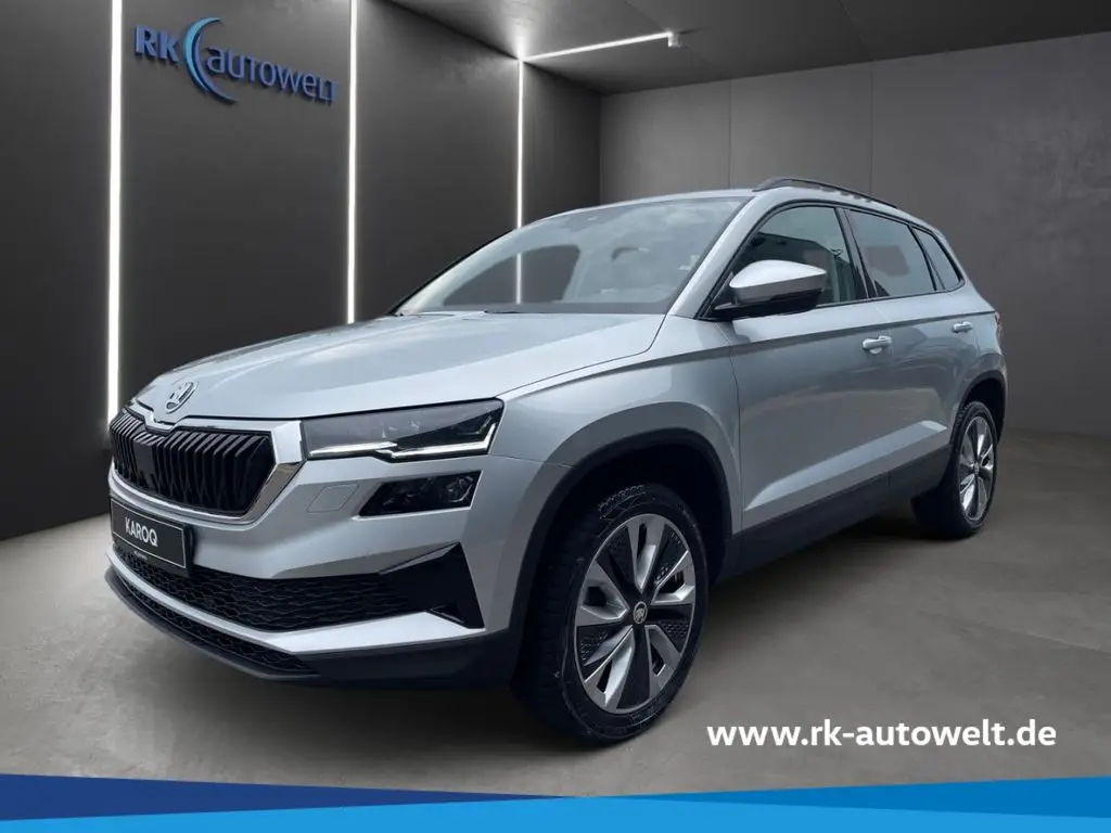 Photo 1 : Skoda Karoq 2023 Petrol